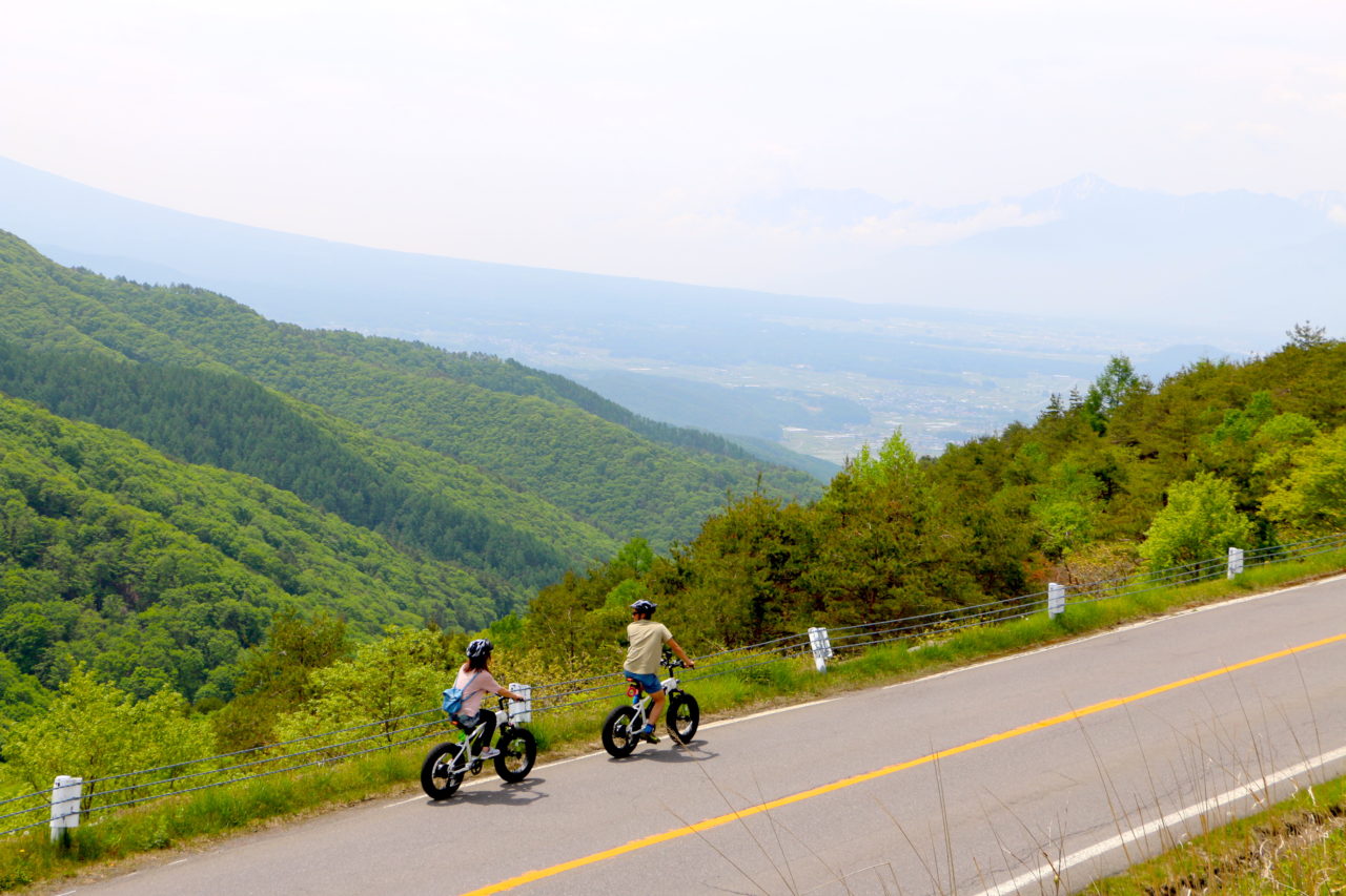 絶景ビーナスライン E バイクサイクリング ツアー 八ヶ岳アドベンチャーツアーズ